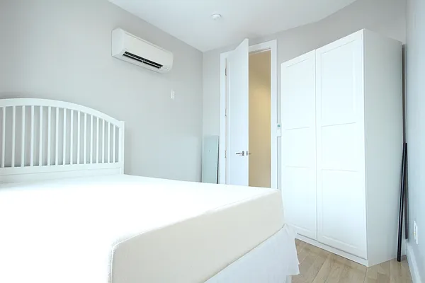 Rented by Rental Solutions Inc | media 28