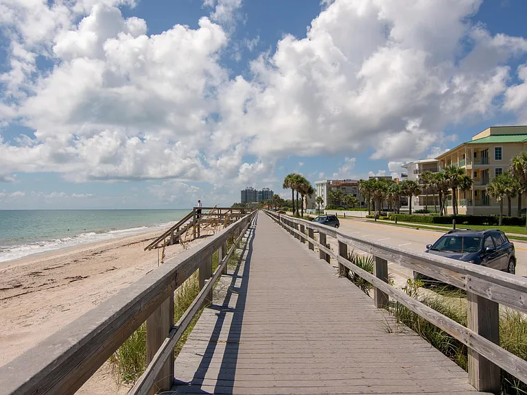 3939 Ocean Dr #307C — Photo 34