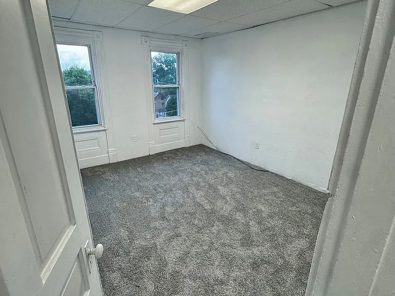 42 Climax St — Photo 21