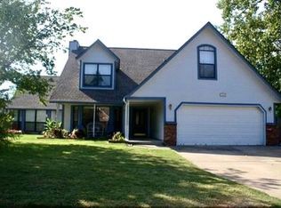 317 W Raleigh Pl, Broken Arrow, OK 74011