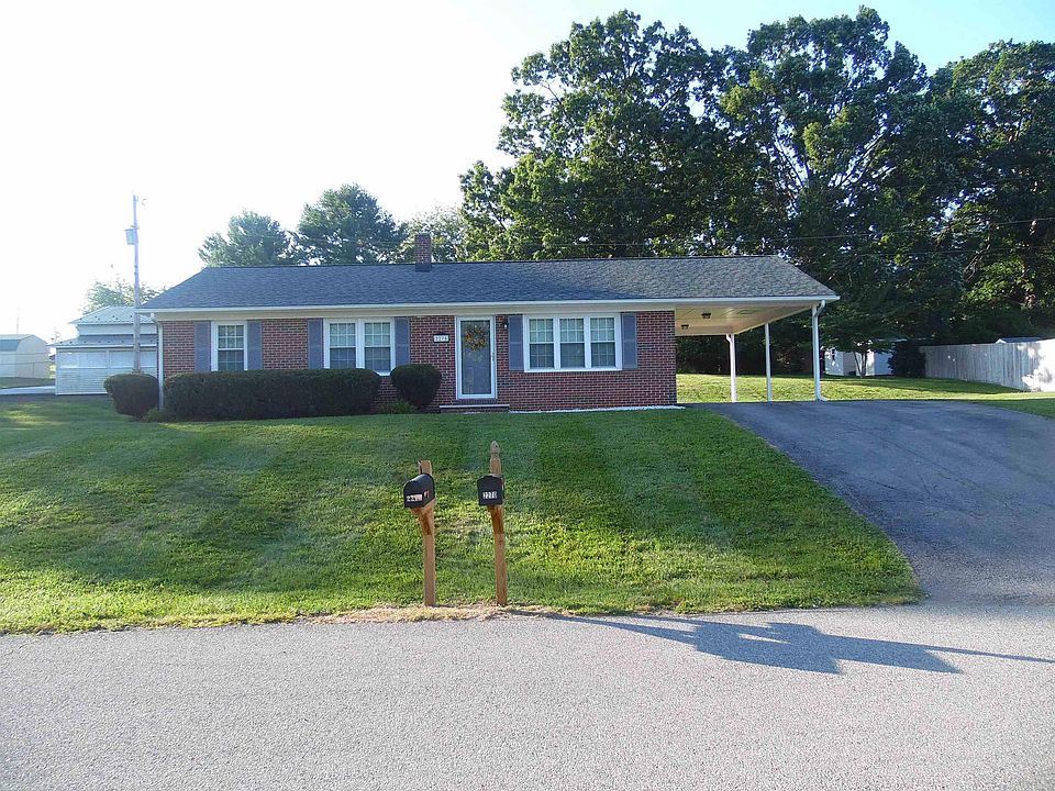 1st image of 2275 Glade Dr