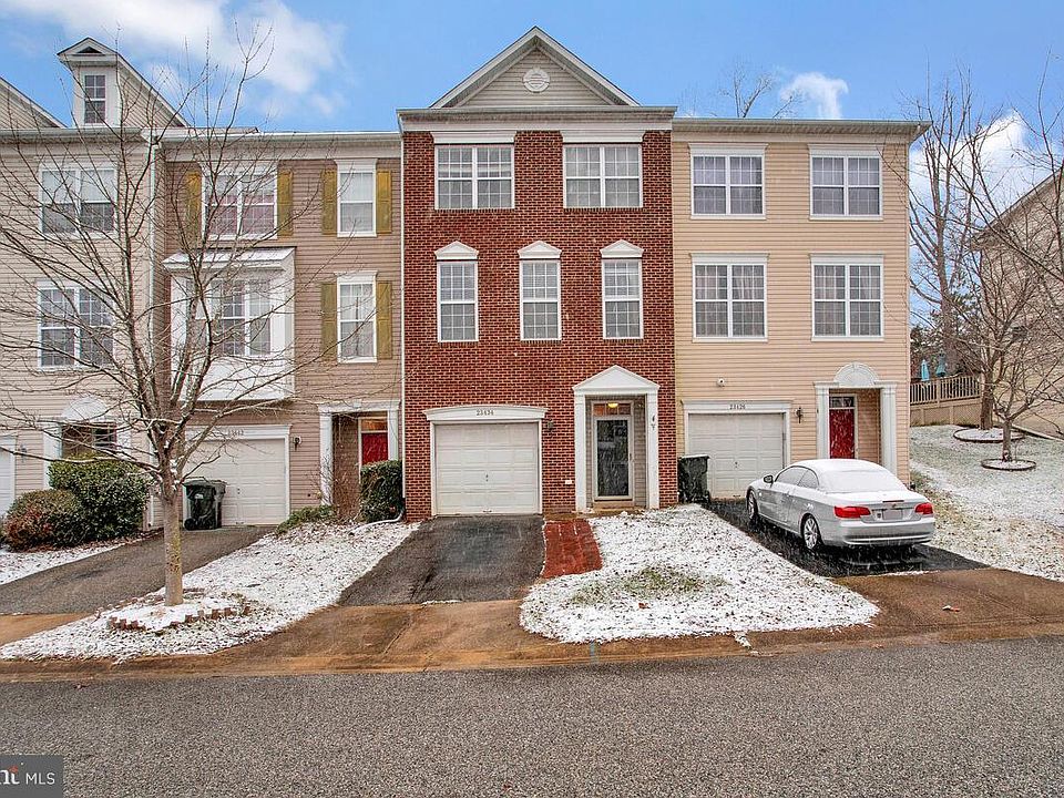 1st image of 23434 Dahlia Cir