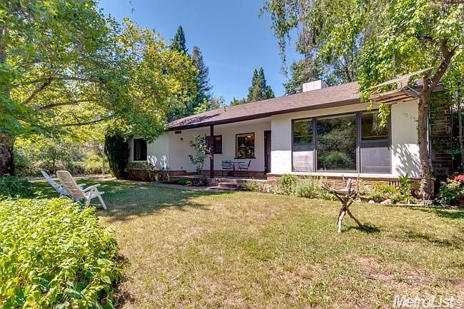 1st image of 164 Judy Dr