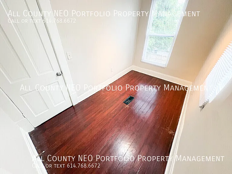 908 Ellsworth Ave — Photo 16
