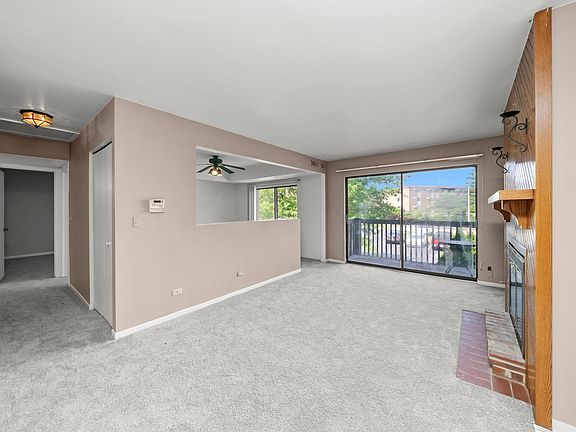 5th image of 257 Stoneybrook Ln APT 3G