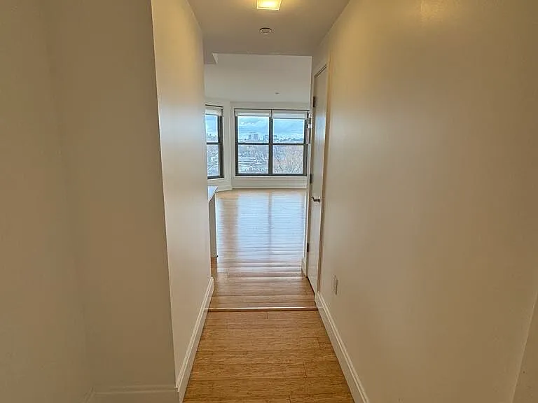 40-42 Malvern St #603 — Photo 6
