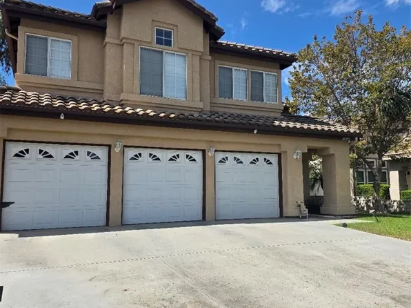 16399 Sun Summit Dr, Riverside, CA 92503