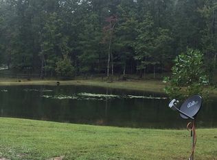 1372 Camp Belle Air Rd, Sparta, TN 38583