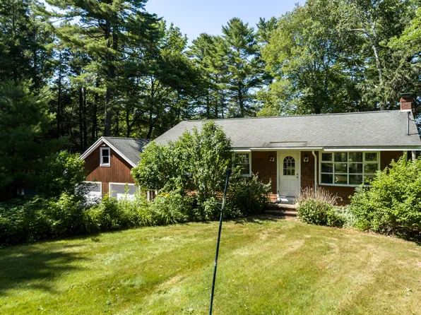 39 Spar Cove Road, Freeport, ME 04032
