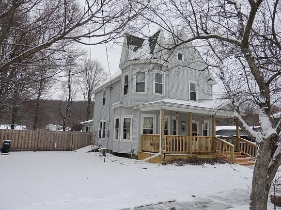 1st image of 10 Central Ave