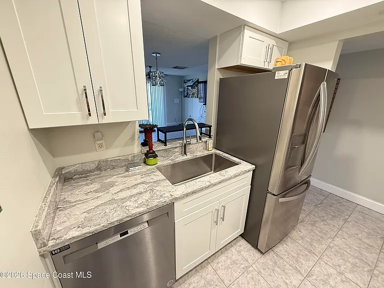 7101 Ridgewood Ave #203 — Photo 7