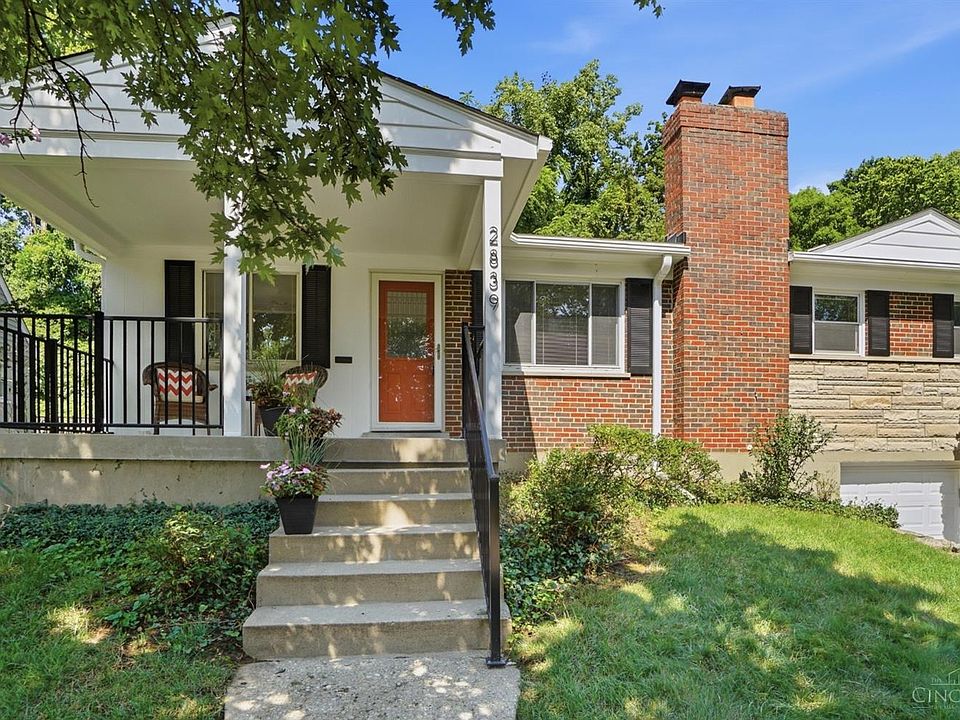 1st image of 2839 Pineridge Ave