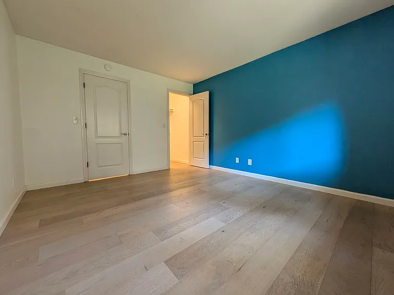 2250 Monroe St #137 — Photo 10