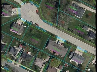 1232 Atrium Ct, De Pere, WI 54115