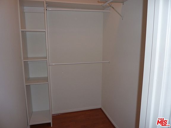 4th image of 1922 Selby Ave APT 103
