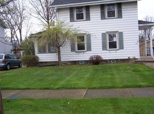 1545 Edgewood St NE, Warren, OH