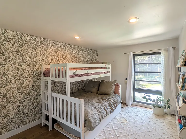 Large second bedroom