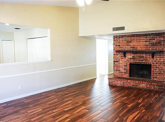 2nd image of 5061 Nash Dr
