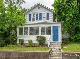 41 Grove St NE, Grand Rapids, MI 49505