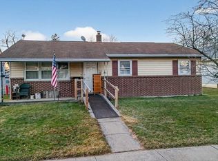 426 S Wilbur Ave, Sayre, PA 18840