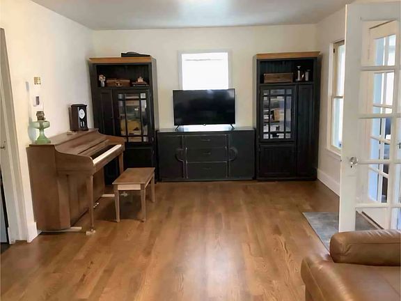 4th image of 9610 E Maringo Dr
