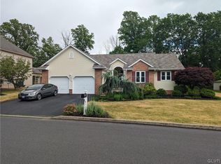 259 E Center St, Wind Gap, PA 18091