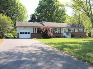 3822 Crosland Rd, Winston Salem, NC 27106