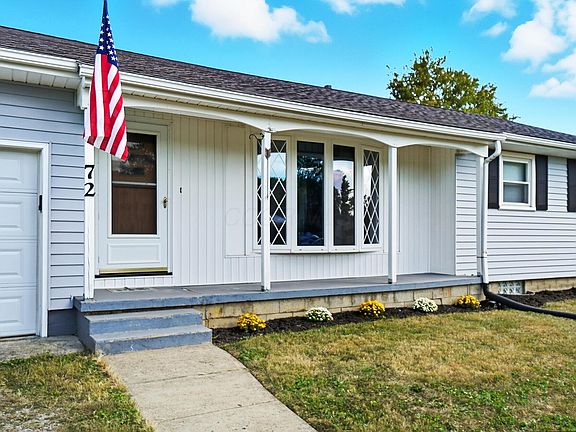 5th image of 72 Parkway Dr