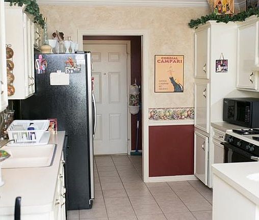 4th image of 5908 Midland St