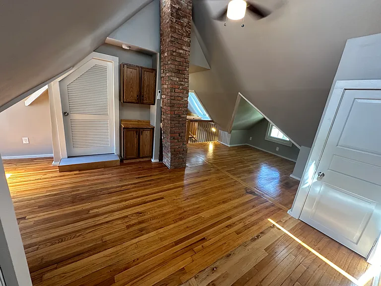323 South St #B — Photo 5