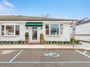 58 Park Pl, East Hampton, NY 11937
