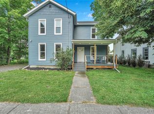 12 Clark St, Perry, NY 14530