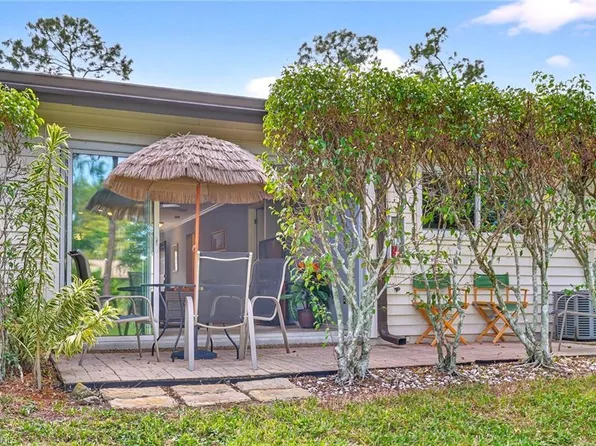 1009 Pine Isle LN #1009, NAPLES, FL 34112