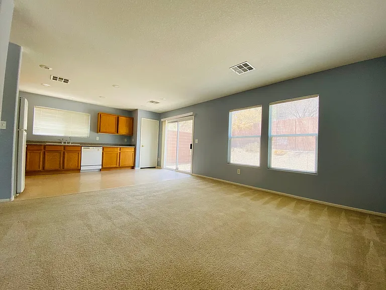 11212 Salentino Ave — Photo 9