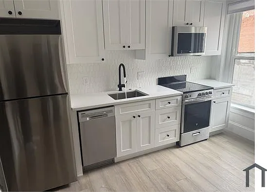 1023 N Broadway #306 — Photo 17