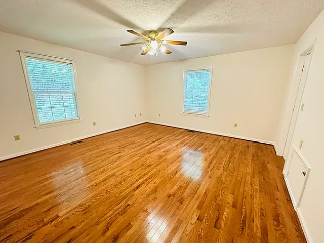 1304 Jollett Rd — Photo 40