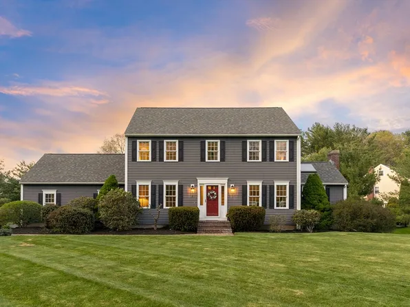 2 Greenbrier Dr, Westford, MA 01886