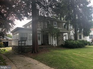 17 E Parkway Ave, Chester, PA 19013