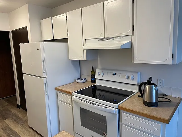 2147-2191 NW Mast Pl — Photo 27