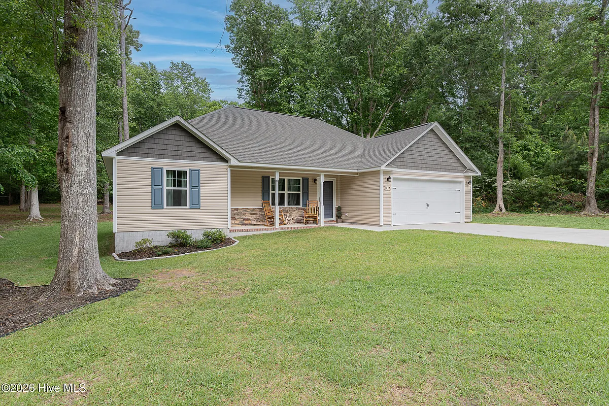 Building Photo - 137 Wilburne Dr