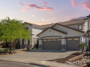 28829 Golden Dawn Dr, Menifee, CA 92584