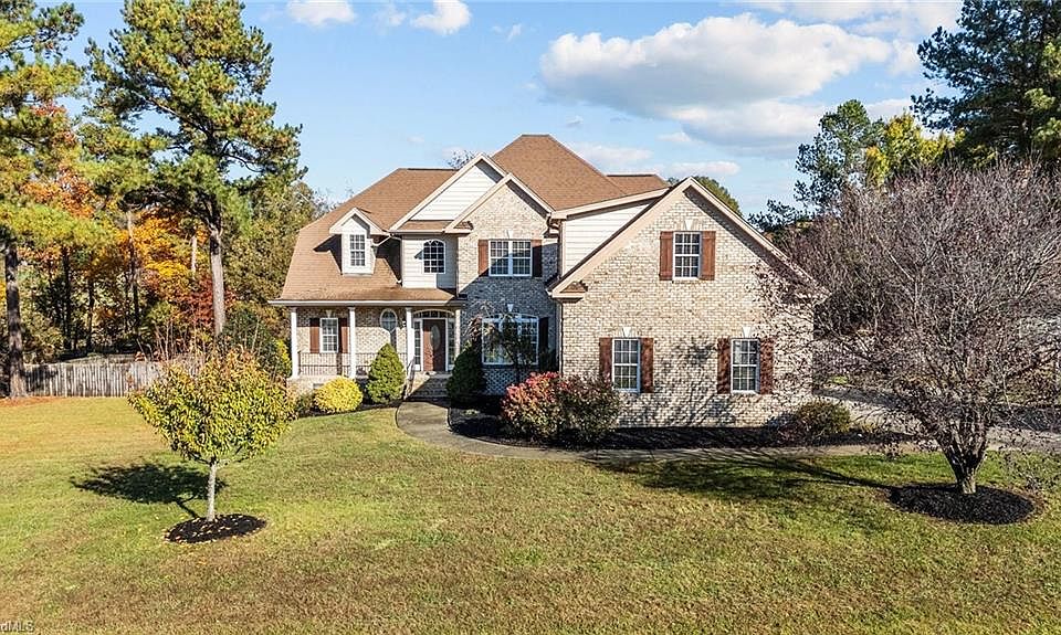 1st image of 703 Gadwall Dr