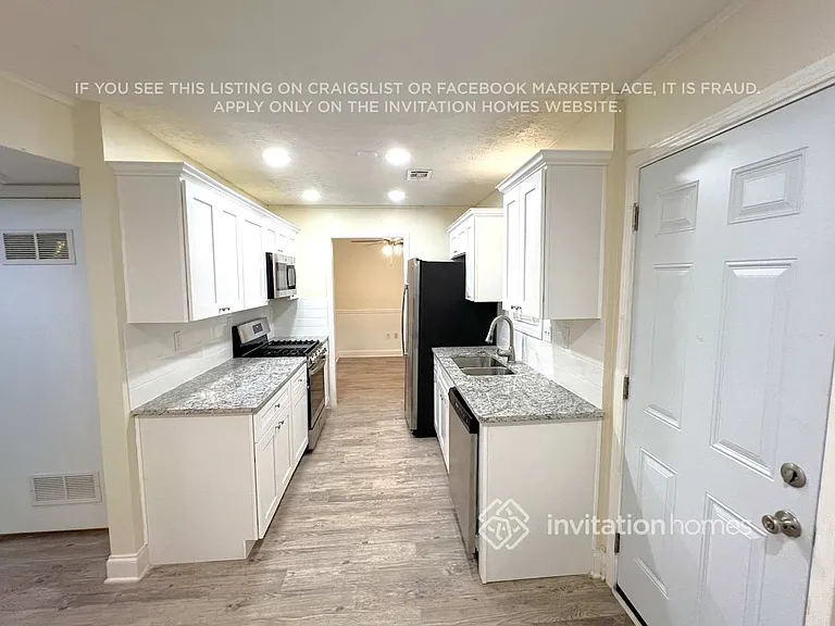 612 Brighton Dr — Photo 6