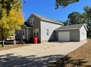 809 Birch Rd, Yankton, SD 57078