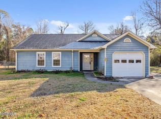 2638 Idlebrook Cir, Midway Park, NC 28544
