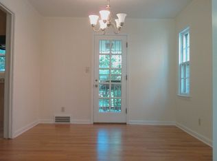 4349 Baintree Rd, University Heights, OH 44118