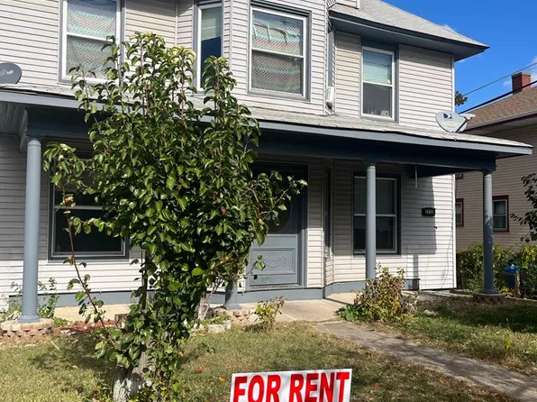 F 2212th St, Omaha, NE 68178