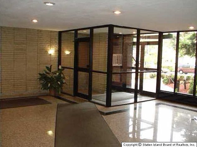 2nd image of 145 Lincoln Ave APT 6B