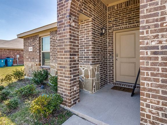 2427 Burkburnett Dr, Forney, TX 75126 | MLS #20453787 | Zillow