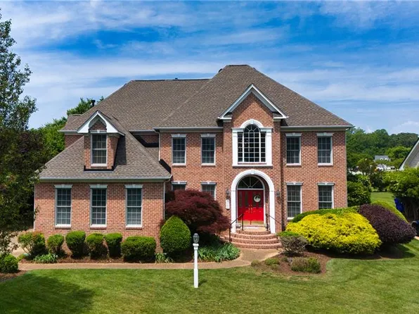 5302 Marsh Landing Ln, Suffolk, VA 23435